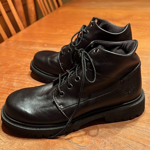 Timberland Black Ankle Boots - Picture 1 of 12